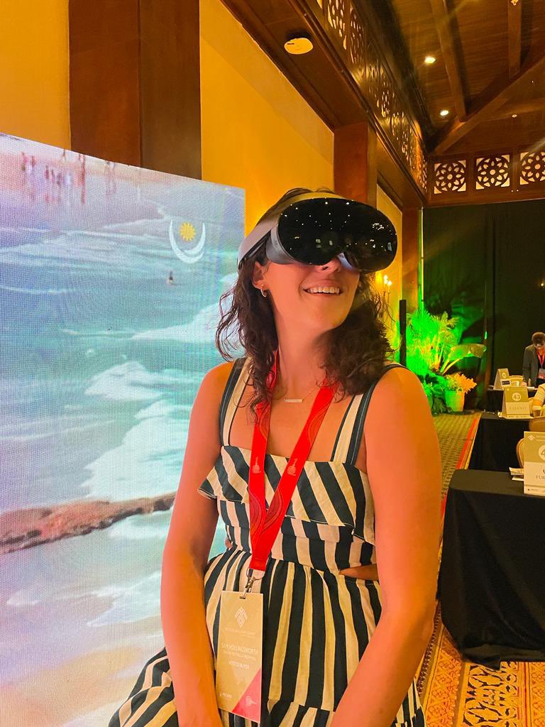 🇺🇾 dice presente en <a href="/MLuxurySummit/">MOTIVATION LUXURY SUMMIT</a> en Costa Rica con una delegación encabezada por el Dir Gral <a href="/CurbeloDr/">Dr. Ignacio Curbelo Solari</a> se trata de un evento especialmente diseñado y pensado exclusivamente para la industria de viajes de incentivos de lujo.