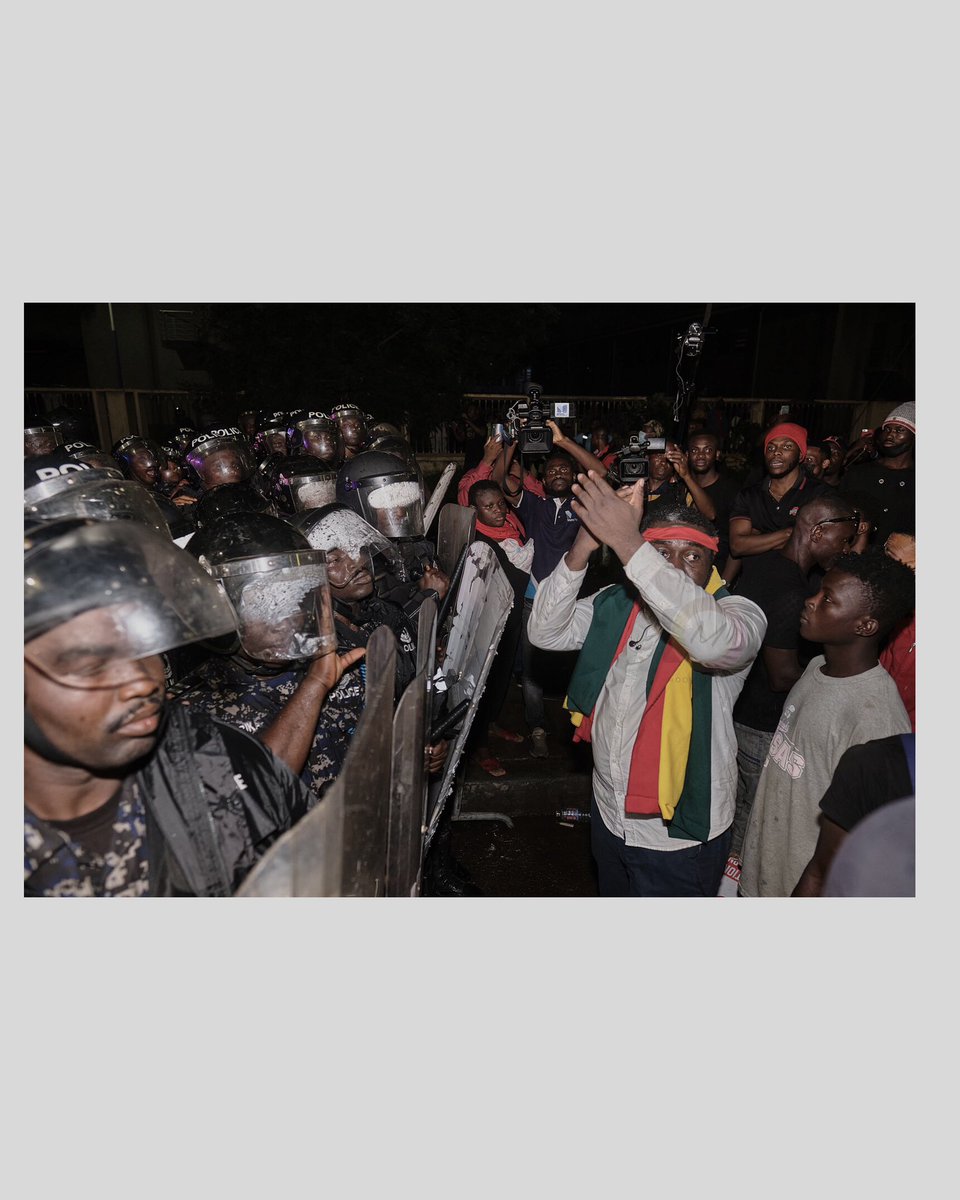 moorepicturesgh's tweet photo. #OccupJulorbiHouse day 3 how it end https://t.co/p7sLM0izxJ