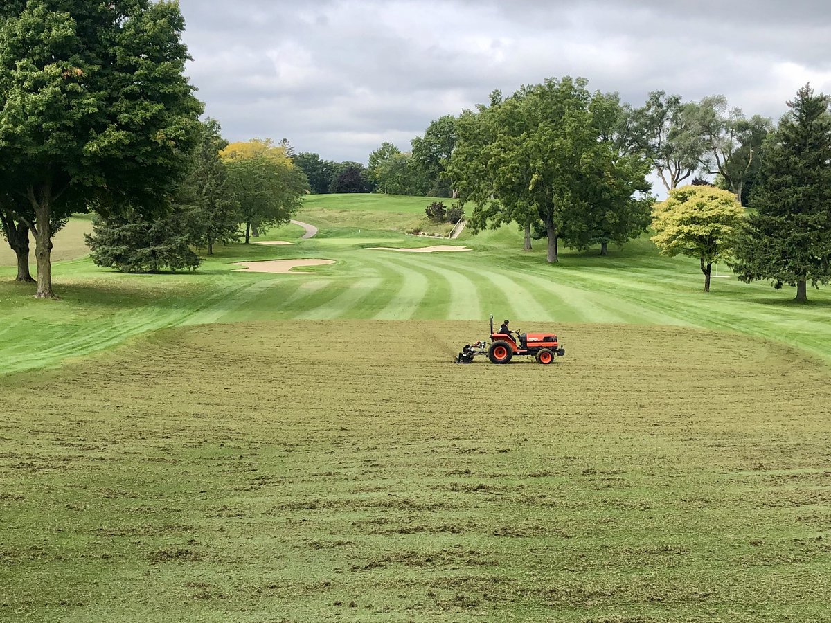 GLCCTurf's tweet photo. Now that fwys &amp; apps have been aerified and are mostly healed up.. We verticut them and remove some serious organic material! Huge fan of the circle VCut with the @1stproducts #VC60 as it saves time and ups the aggression a couple clicks! #GLCC #GullLakeCC #FirmandFast #SandNext https://t.co/Yb5nu9xJfi