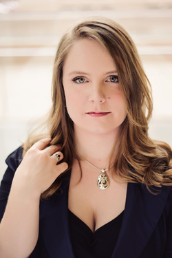 beholdmanopera's tweet image. Behold The Man Opera

Meet our Beatriz...Ashley Stone

Past roles with Opera Las Vegas include Voices Raised for Vets, Holiday on Broadway, Bravo Bernstein!, and The House Without a Christmas Tree.
 #operalovers #operalover #OperaAmerica  #meetopera #beholdthemanopera 

📷