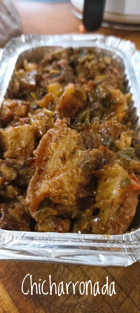 evevasquez77's tweet photo. Hoy Saliendo 🛵💨 Chicharronada lista para rellenar sus arepitas , tacos , tostadas y demás caballerosos acompañantes ! #cochilovers #chicharronde🐷 #listoparacomer #comidaempacada #cazonyarte https://t.co/niKJFZgKFn