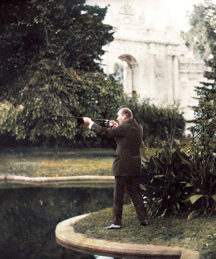 tarihiiimerak's tweet photo. Father of Turks. https://t.co/A3z1J6JWtW