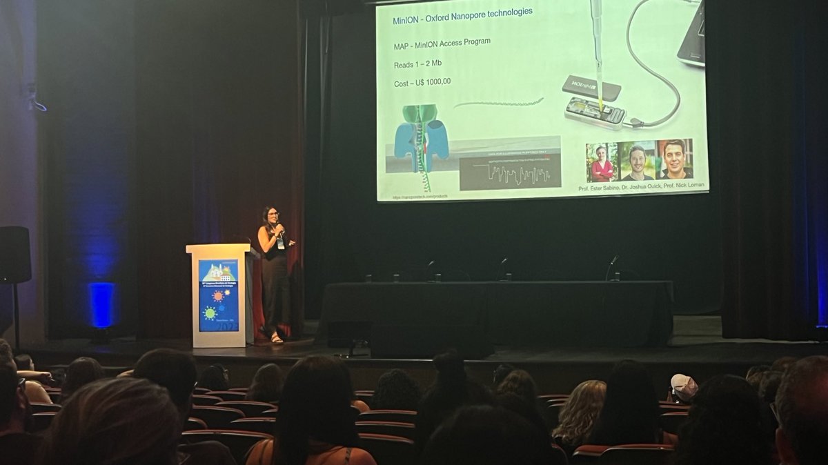 Anderson F. Brito (@andersonfbrito_) on Twitter photo Apresentação de <a href="/IngraClaro/">Ingra Morales Claro</a> na sessão ‘Young Inspiring Researchers’ do congresso da <a href="/sbviro/">Sociedade Brasileira de Virologia</a>, falando sobre programas de vigilância genômica de vírus como o <a href="/CaddeProject/">CADDE Project</a>, <a href="/zibraproject/">ZiBRA Project</a>, entre outros. #CBV2023 🧬 Apresentação de <a href="/IngraClaro/">Ingra Morales Claro</a> na sessão ‘Young Inspiring Researchers’ do congresso da <a href="/sbviro/">Sociedade Brasileira de Virologia</a>, falando sobre programas de vigilância genômica de vírus como o <a href="/CaddeProject/">CADDE Project</a>, <a href="/zibraproject/">ZiBRA Project</a>, entre outros. #CBV2023 🧬