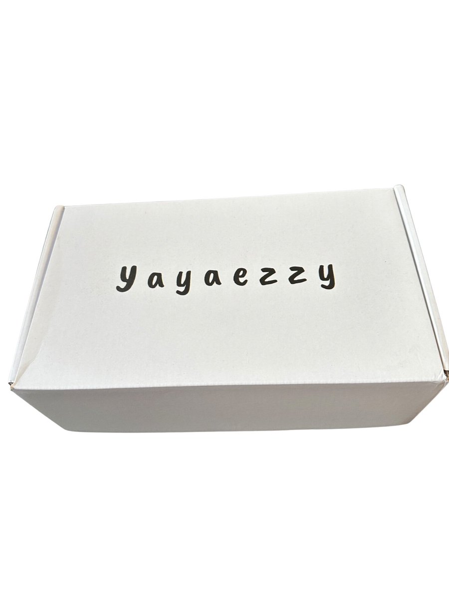 yayaezzy2's tweet photo. Our shoe design serves a dual purpose, suitable for both casual walking and jogging! 🏃‍♂️🚶‍♂️ Our shoes are typically packaged in boxes for protection and presentation. https://t.co/agTcQbsGhE