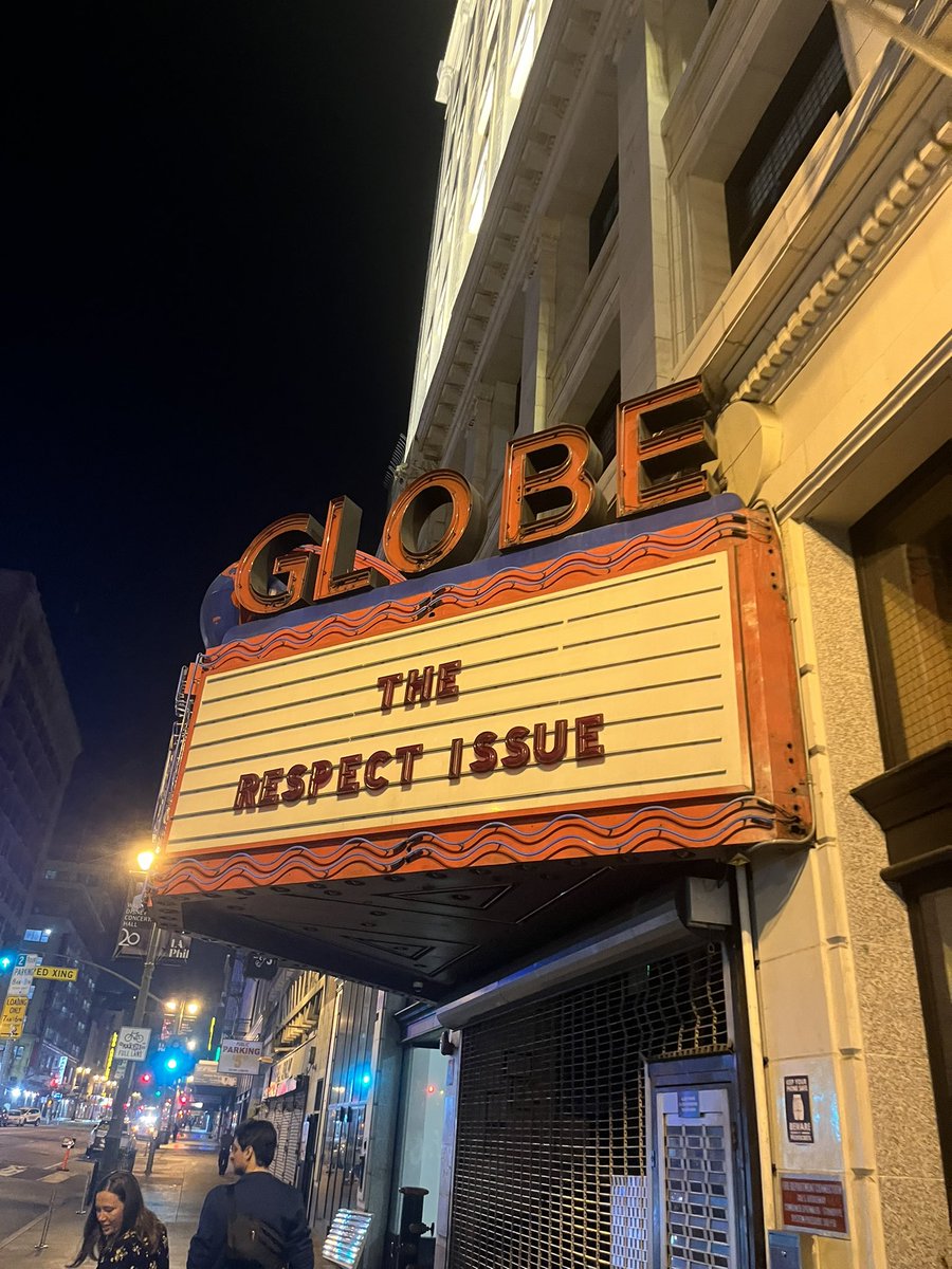 jordanw_s's tweet photo. Few notes from last night:
• @imdiegohill is the real deal. Next up. Get on the bandwagon now.
• Very cool of @ScottDAmore to swoop in last minute & make some magic 🫎
• @snoringelbow & @FilthyTomLawlor got one of the biggest reactions of the night from roses & breadsticks. https://t.co/JGRStNxm3Z