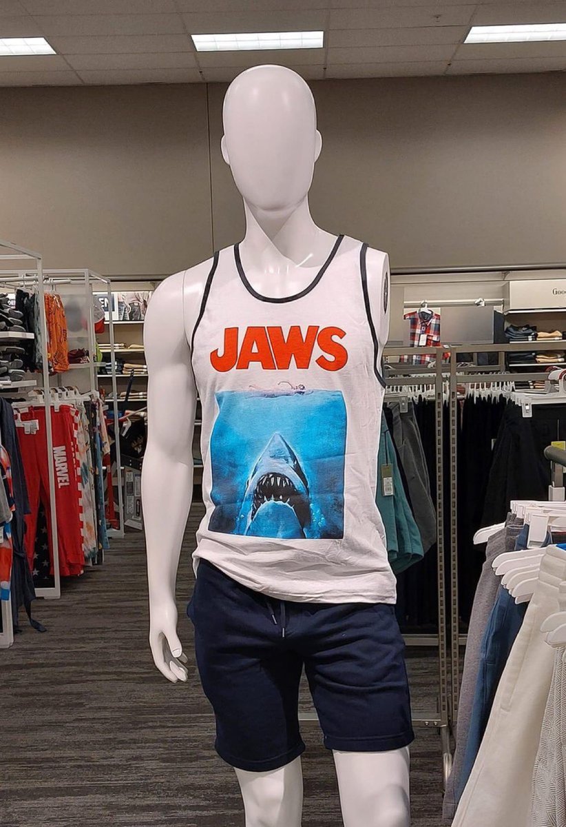 kirawontmiss's tweet photo. Target cooked with this one https://t.co/XXMcT2lYj2