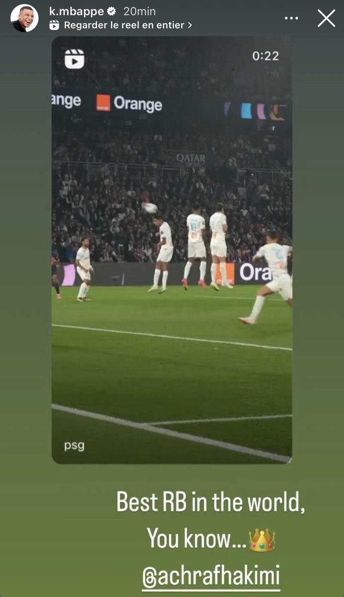 Kylian Mbappé n'oublie pas de féliciter ses coéquipiers buteurs hier soir 😁

L'unité d'une équipe 🤩