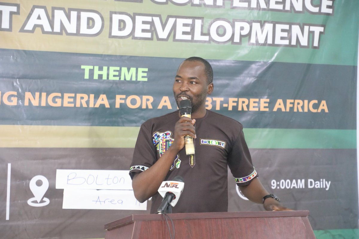 aneejnigeria's tweet photo. @Ugolor @AFRODAD2011 @LAtakpu @ighodi @DMONigeria @nassnigeria @21ceywi @GADA_PHC @cedingo1 @CivilPower @DebtforClimate 💪 #DebtTalks #DebtFreeAfricaNigeria
Opening remarks by Policy Analyst &amp; Advocacy Officer- Sovereign Debt Management, Shem Otieno of @AFRODAD2011 at the opening ceremony of the Nat. Conf. on Debt &amp; Dev. in Abuja.🌍 Together, we can reposition Nigeria for a Debt-free Africa! https://t.co/iTwIf7TgBL