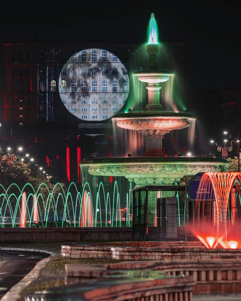 Travel_2Romania's tweet photo. Bucharest iMapp 2023 #Romania #bucharestimapp #bucharest #bucuresti #discoverbucharest  #visitbucharest #bucharestreets #arowndtheworld
©️Dan Mihai Bălănescu
#DiscoverRomania https://t.co/mW8nVLnbTY