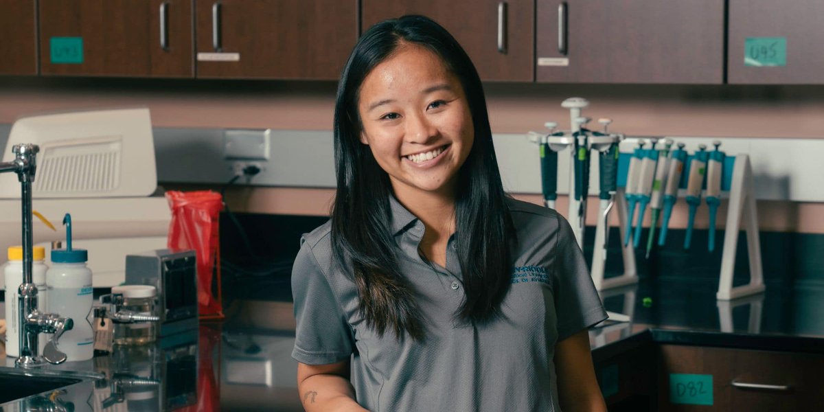 ERAUPrescott's tweet photo. π¬! π Let's give a big shoutout to Raelyn Yoshioka from Prescott Campus, an outstanding applied biology student making waves in research! π Raelyn's research in the field of applied biology is inspiring us all. πΏπ©βπ¬ Read on: https://t.co/SmVHcdGdT0 #ResearchRigor #GoERAU https://t.co/JWChnaLf01