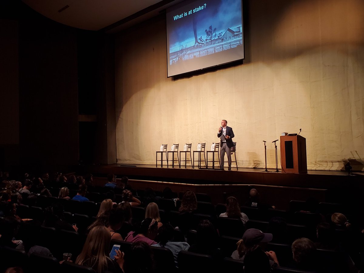 Ms_Waltmon tweet media