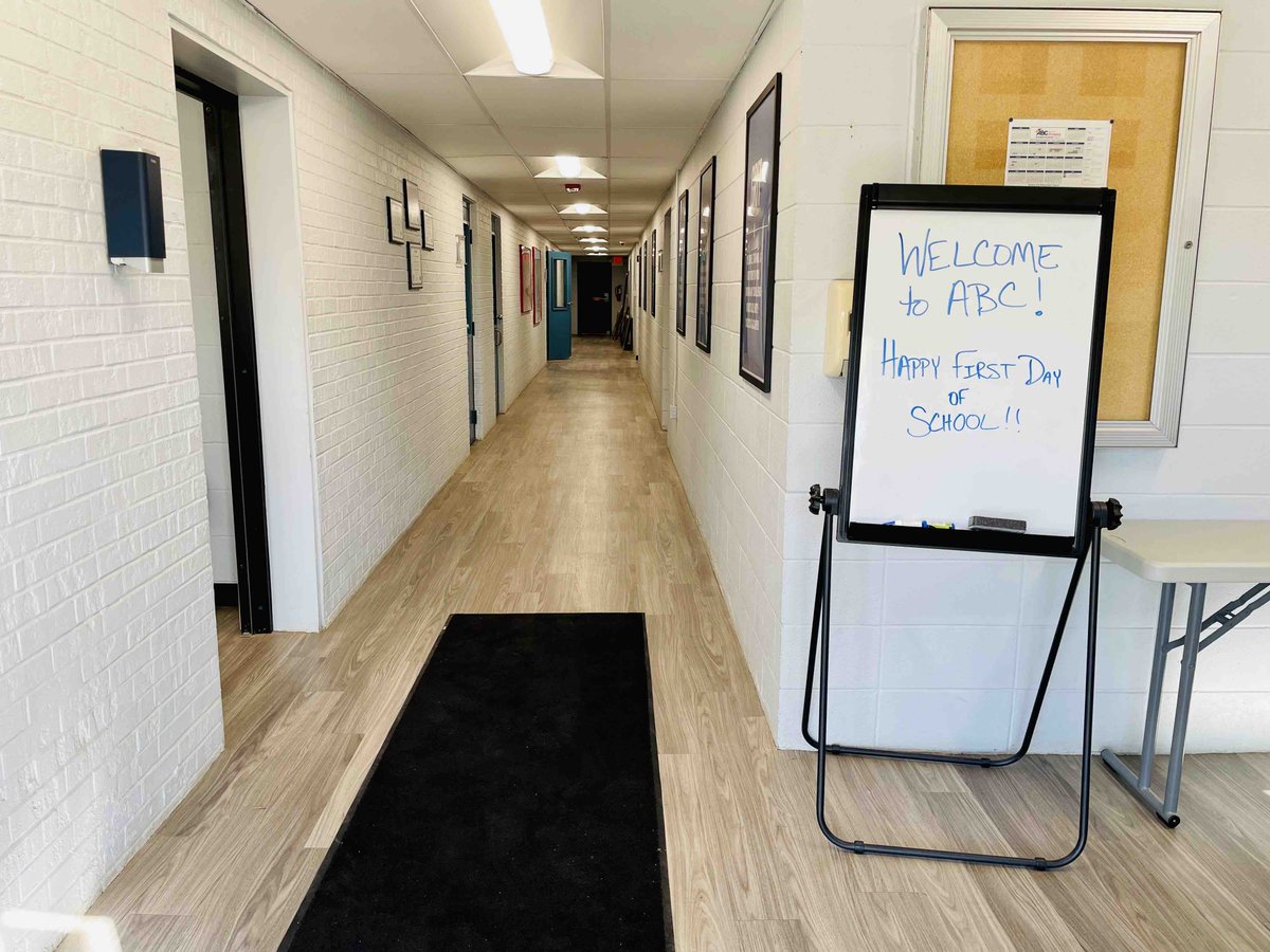 abc_hoa's tweet image. We are ready to kick off apprenticeship classes at our Kansas City Training Facility tonight! 🛠️ We can’t wait to show off all our new upgrades to our training lab to start off the 2023-24 school year. #BuiltBetter