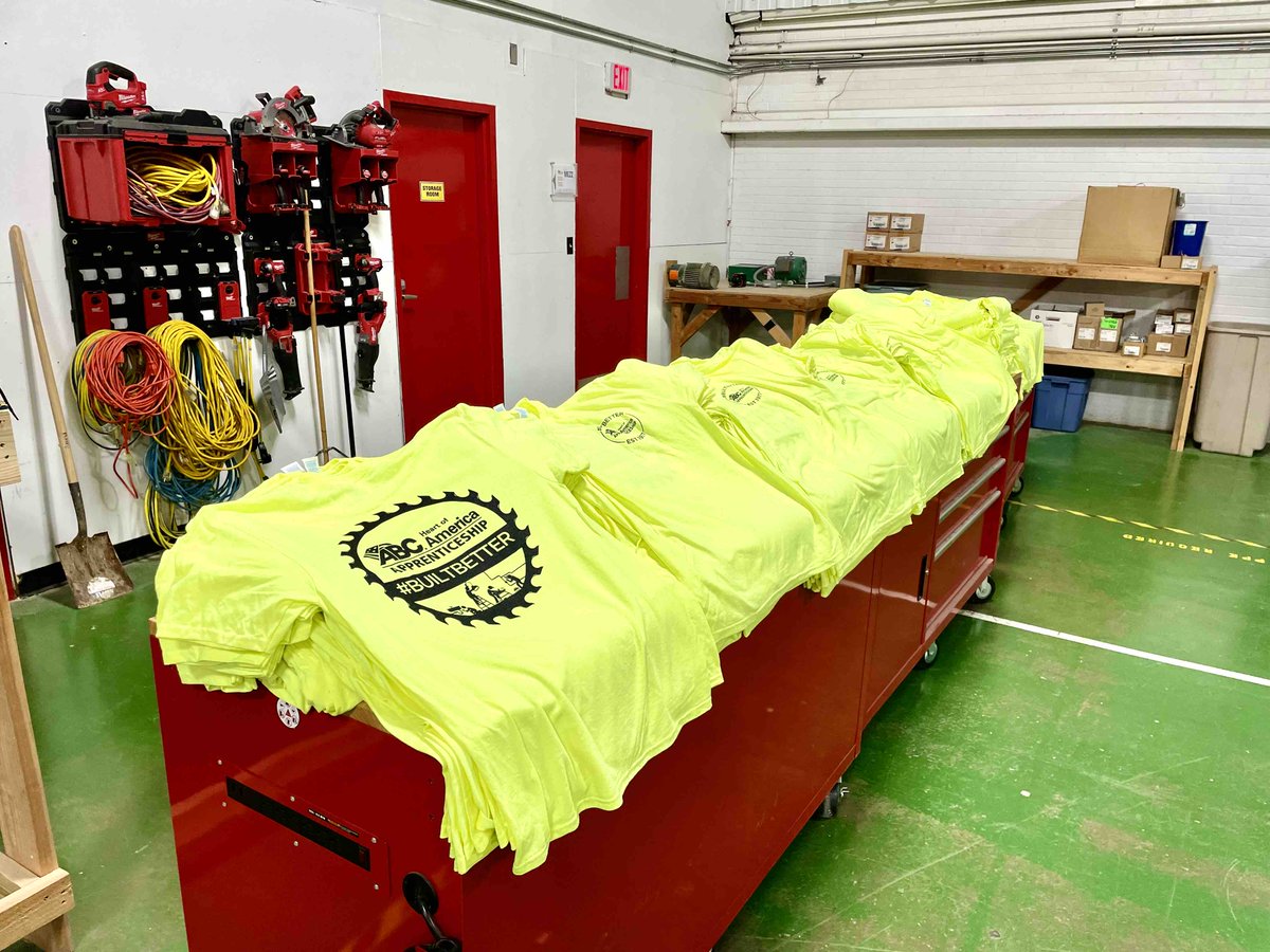 abc_hoa's tweet image. We are ready to kick off apprenticeship classes at our Kansas City Training Facility tonight! 🛠️ We can’t wait to show off all our new upgrades to our training lab to start off the 2023-24 school year. #BuiltBetter