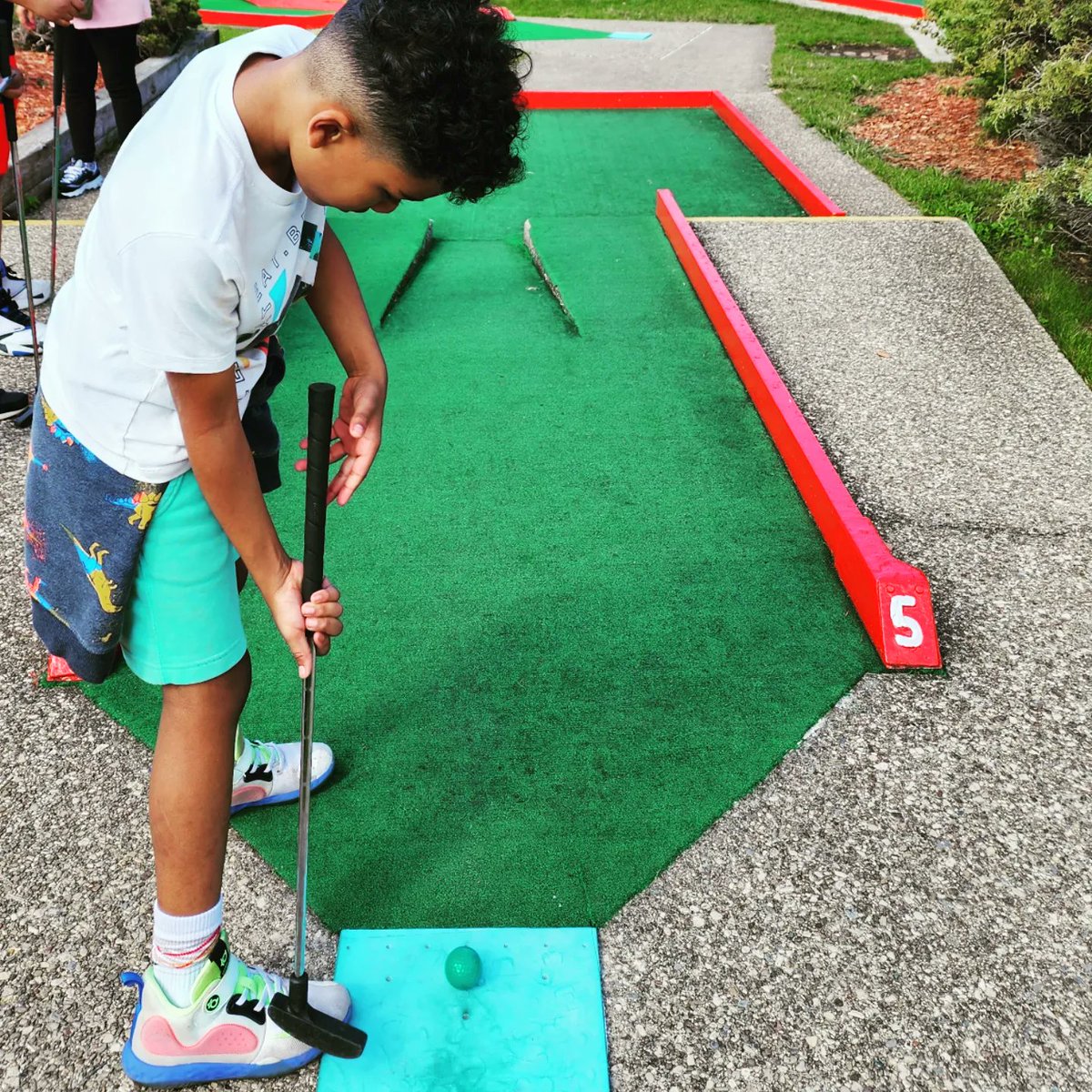 fatherhoodf1rst's tweet image. Mini golf time!

#fatherhood #fatherhoodfirst #sonship #familytime #familyday #family #minigolf