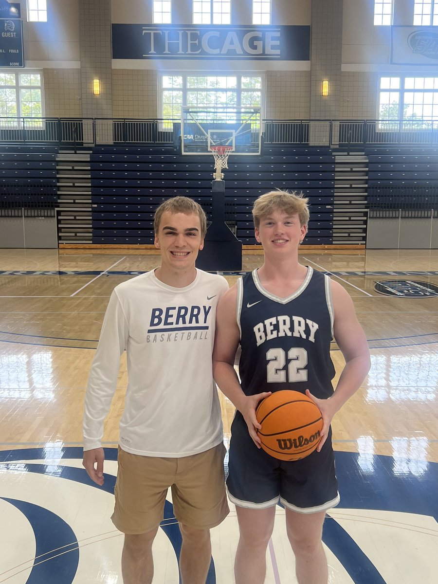 Senior <a href="/LiamMullins24/">Liam Mullins</a> visited Berry College today. He is pictured with 2019 <a href="/StPiusXAtlanta/">St. Pius X Catholic High School</a> graduate Riley Costas who is now an assistant coach for Berry. 
#AllRoadsLeadToPius
