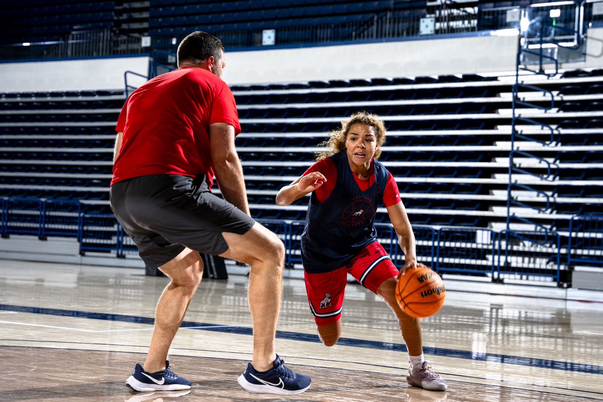 Samford Women's Basketball tweet media