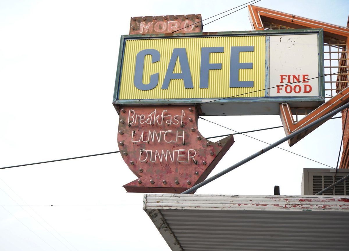 The signage leftover from an out of commission diner in Moro, OR. 
#SonyAlpha #photography #signs #Americana #oldschool #smalltown #photographer #vintage #vintagestyle #VintageCharm #closed #outofbusiness #oregon #easternoregon #Travel #travelphotography