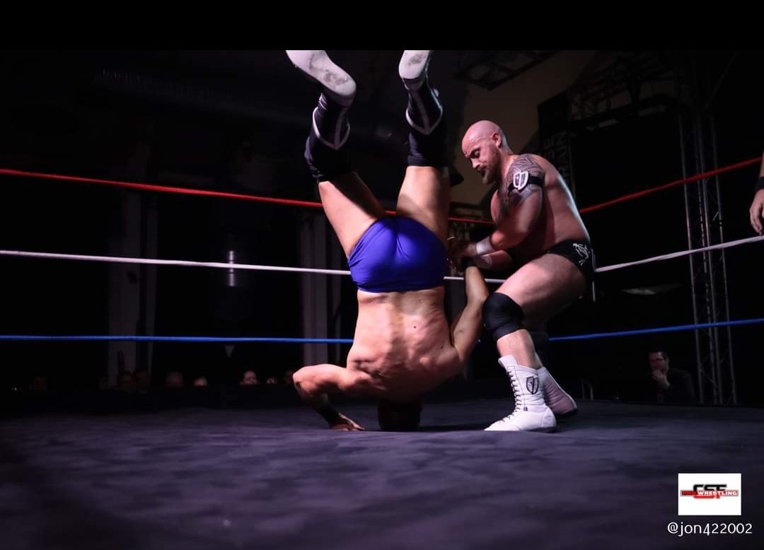 jon422002's tweet photo. All the photos from @CSFWrestling SHOWDOWN Frome Sun 24 Sept 2023! 

#Niwa v #EddieRyan 
#AxelCarter v #Odessey
#Bane and #Bronson v #Camikaze and #ShaunJackson 
@LanceColeUK v @JJGale_PW
@JakeMcCluskey v #JoelRedman 

See full album at link below  https://t.co/DiyQfMAGWS https://t.co/Qj2lvEcdfy