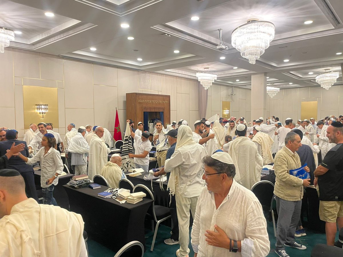🙌 Celebrated an uplifting Yom Kippur in Morocco with 350 incredible souls. The sense of community and reflection during this holy time was truly inspiring. 🕊️ #YomKippur #MoroccoGathering #UnityAndReflection