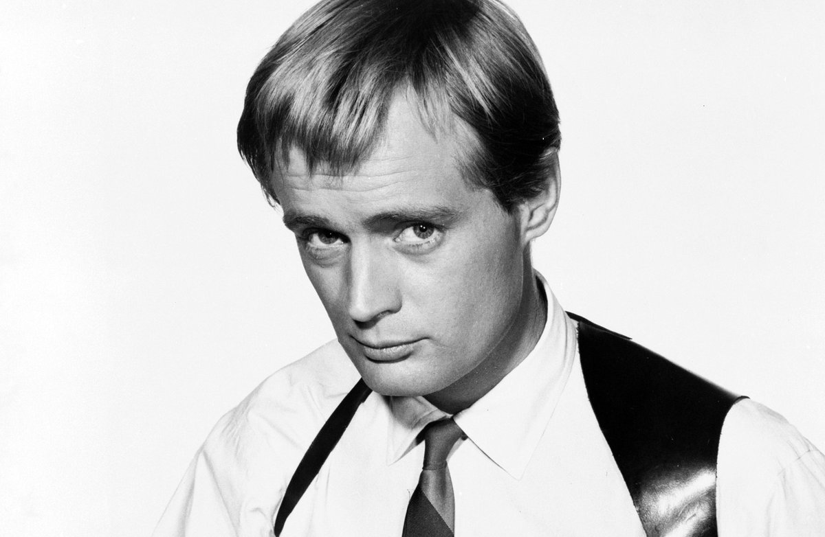 Very sad news to end today on. RIP David McCallum. Millions around the world will know him from #NCIS, ‘The Man from U.N.C.L.E, films like ‘The Great Escape,’ but many us also adored him in sci-fi drama ‘Sapphire and Steel.’ Wonderful actor. Will be much missed.