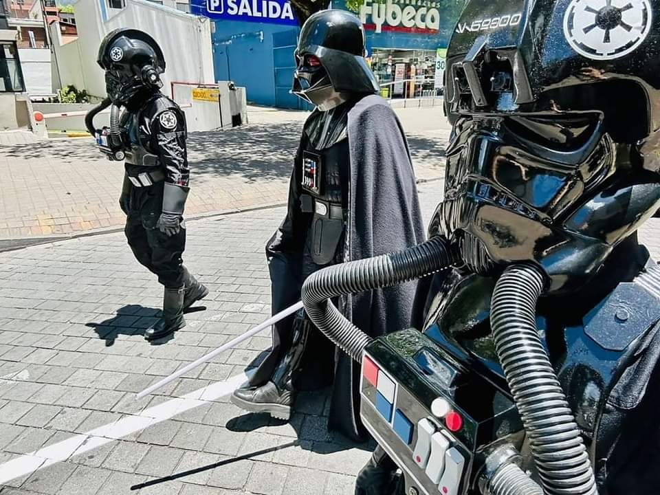 Lord Vader and his #Wingmen are on a mission, locals do well to steer clear and enjoy the imposing view from a good distance. Featuring 501st Legion - Ecuador Garrison #JRS #BadGuysDoingGood #TIEPilot #NotVader #StarWars #JRS501st