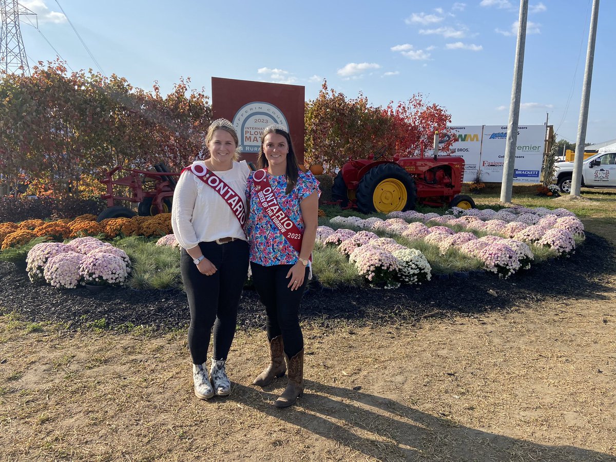 Maranda Klaver (@mklaver25) on Twitter photo Incredibly honoured to have served this past year as Ontario Queen of the Furrow. Congratulations to Mel from Peel Dufferin for being crowned my successor. I wish you all the best in the upcoming year🚜👑 <a href="/IPM2023official/">2023 International Plowing Match & Rural Expo</a> Incredibly honoured to have served this past year as Ontario Queen of the Furrow. Congratulations to Mel from Peel Dufferin for being crowned my successor. I wish you all the best in the upcoming year🚜👑 <a href="/IPM2023official/">2023 International Plowing Match & Rural Expo</a>