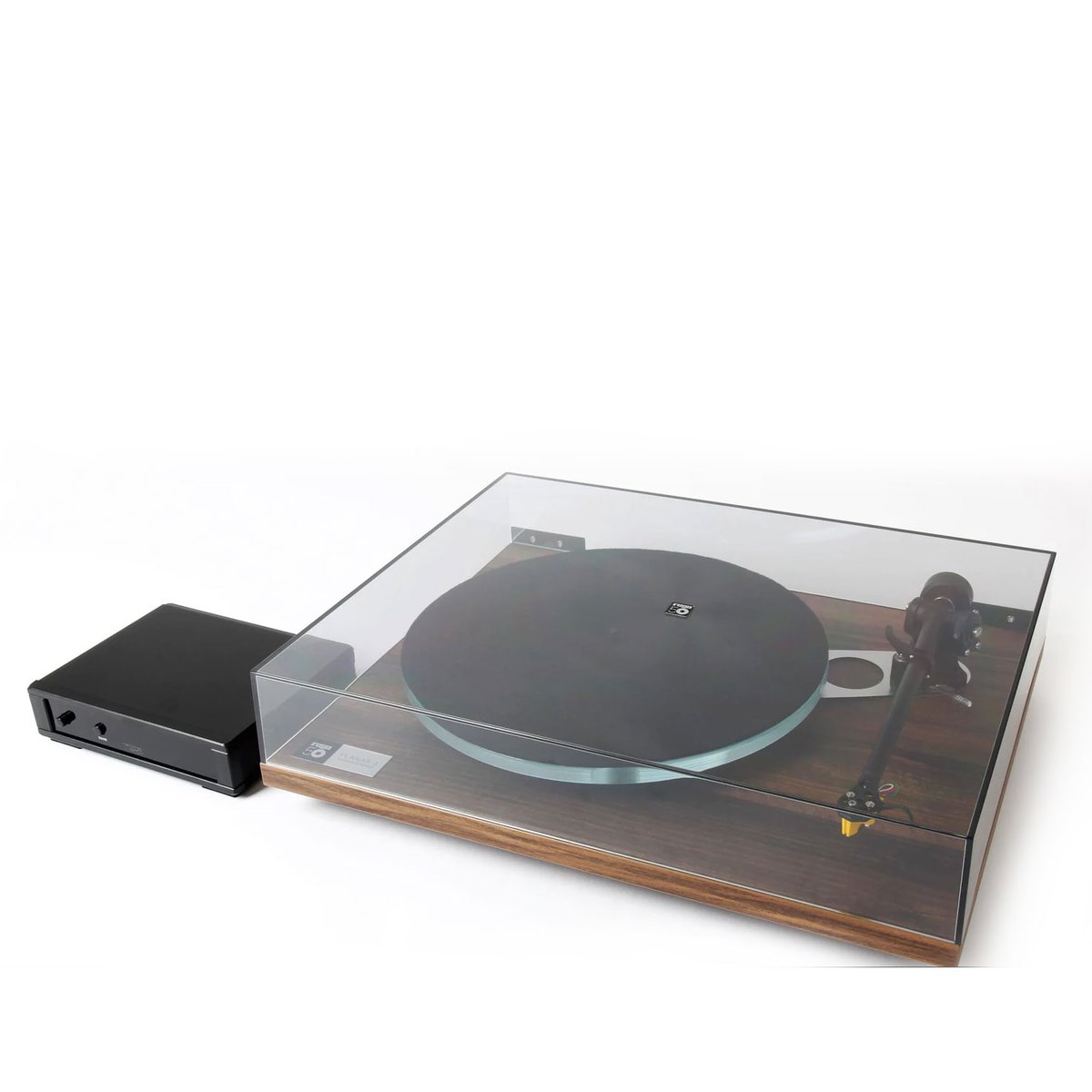 LSVBNE's tweet image. "When a turntable makes LP after LP sound like the best album in the world, you know it's doing something very right." That's what, What HiFi said about this #Turntable, AND we #LSVBNE have got a couple in stock, so be quick... ow.ly/YxmI50PPv4p