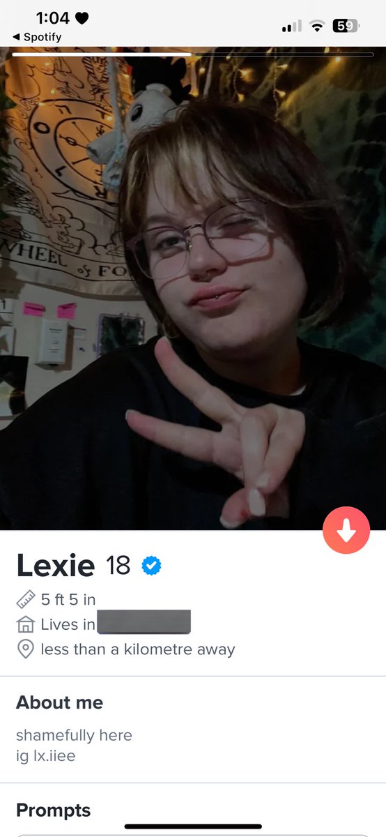 lexieinluv's tweet photo. @Memeulous #RateMyProfileGeorgePlease 
is this a free sigma male course?😞😎 https://t.co/hanz2UaWR2