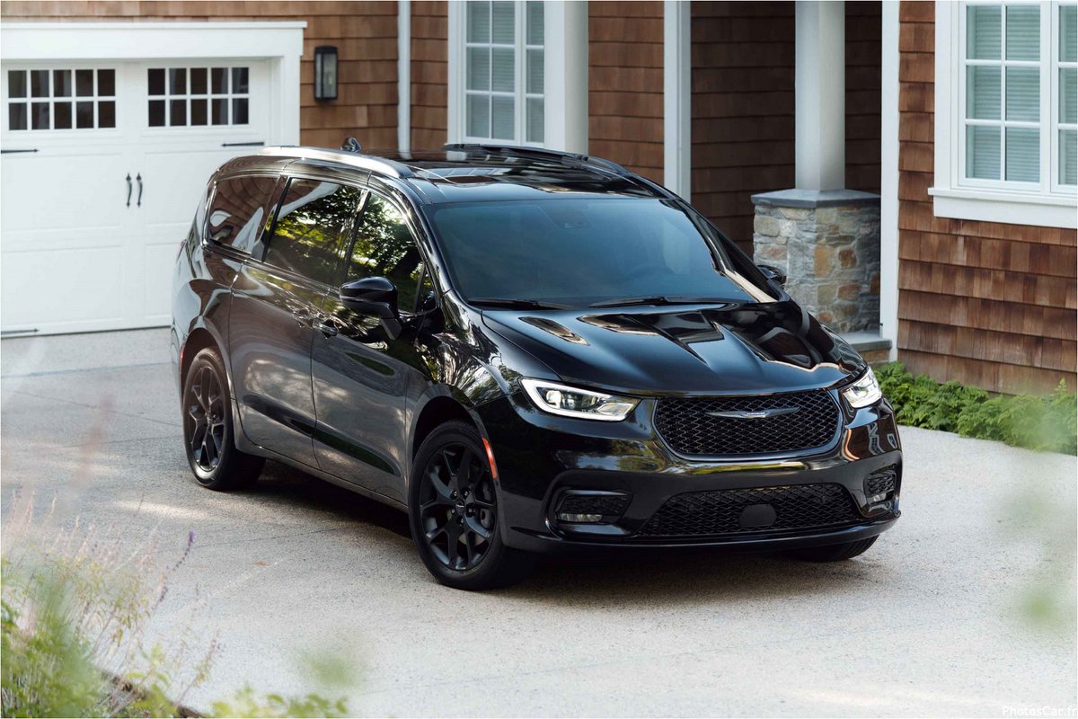 lebel4's tweet image. Le Chrysler Pacifica Limited S 2023 est un excellent choix pour les familles qui recherchent un minivan haut de gamme. #Chrysler #ChryslerPacifica #Monospace #V6 #minivan #familycar #luxuryvan photoscar.fr/chrysler-pacif…