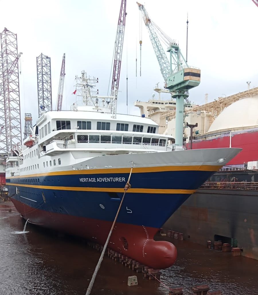 Heritage Expeditions tweet media