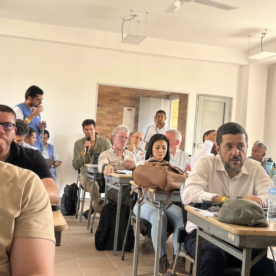 CRIMJUST_UNODC's tweet image. Day 1 🎬🇺🇳@CRIMJUST_UNODC &amp;amp; #SIMCI 🤝 brought together anti-narcotic police officers and prosecutors from the 🇪🇺EU &amp;amp; LAC in the 🇨🇴Colombian jungle to learn about cocaine production and trafficking, imparting essential knowledge for cross-border investigations #SDG16 @UNSDG2030