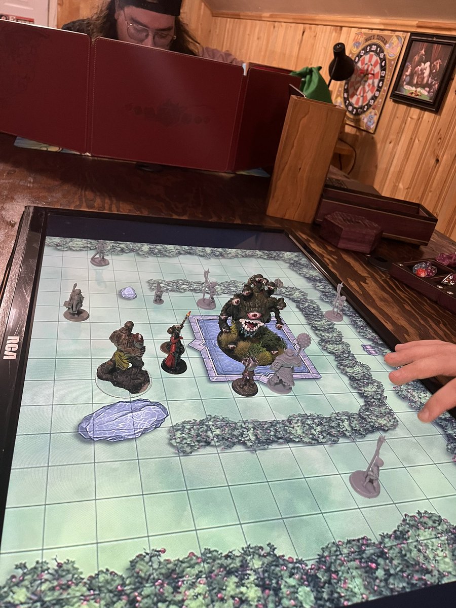 Brenzooka tweet media