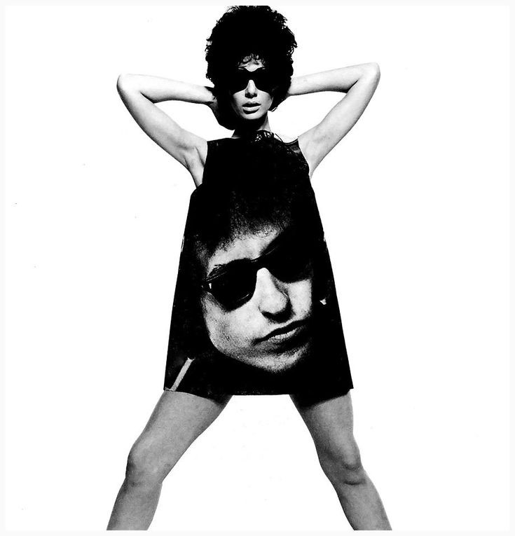 stonesmuses's tweet photo. Linda Keith modelling a Bob Dylan poster dress by Harry Gordon, 1967 https://t.co/LNeHfdwMj0