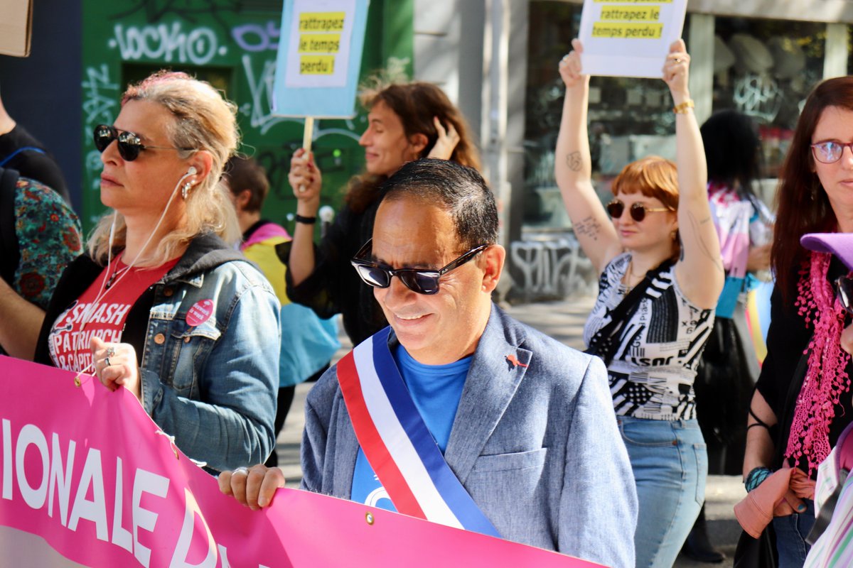 AssoBiCause's tweet image. #JIB2023 #BiVisibilityDay
Crédit : @christmadrolle 1/5