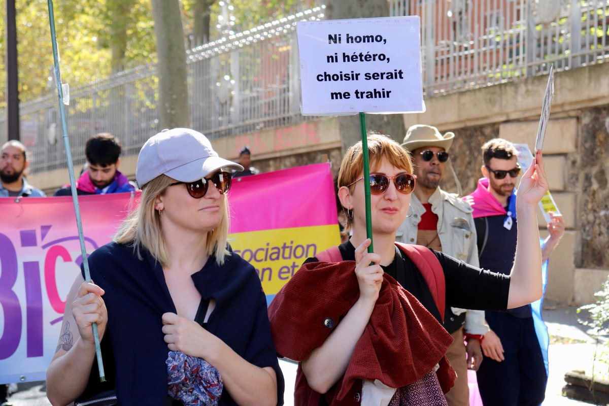 AssoBiCause's tweet image. #JIB2023 #BiVisibilityDayCrédit : @christmadrolle 2/5