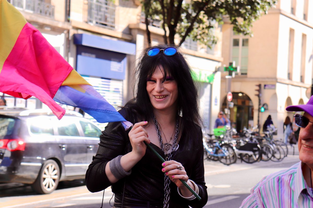 AssoBiCause's tweet image. #JIB2023 #BiVisibilityDayCrédit : @christmadrolle 5/5