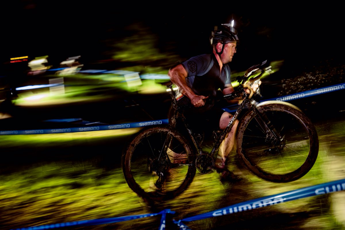 Sprinting up the stairs in the dark is a time-honored classic at Fifth Street. Love to see new and familiar faces taking it on. 🔦 

📷 <a href="/gabelloyd/">Gabe Lloyd</a>