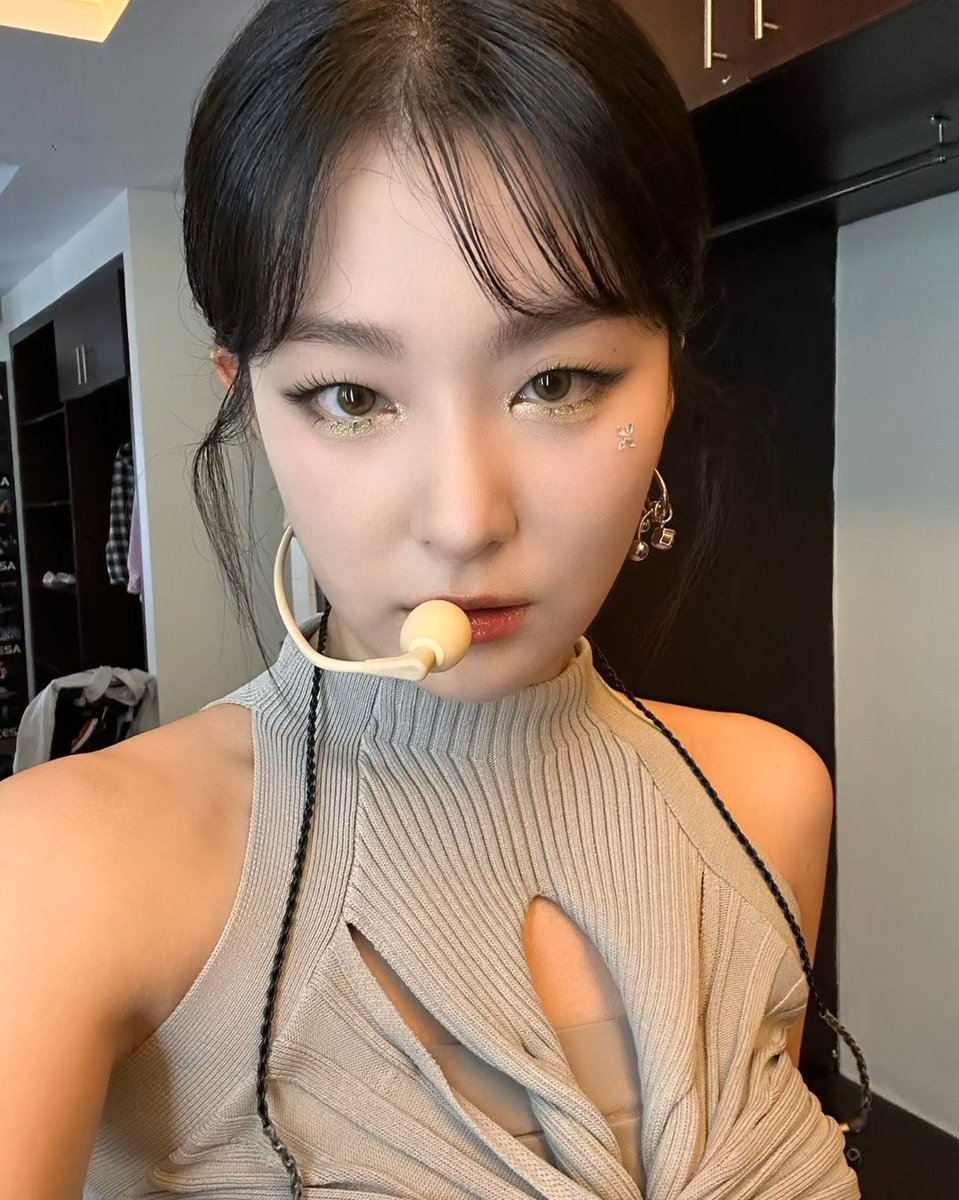 H2H_STEELLA's tweet photo. 23.08.19 SEULGI at KAMPFESTCDMX 

#레드벨벳 #RedVelvet 
#슬기 #SEULGI 
#KAMPFESTCDMX
#SEULGIxKAMPFESTCDMX https://t.co/oFmKa9zSSP