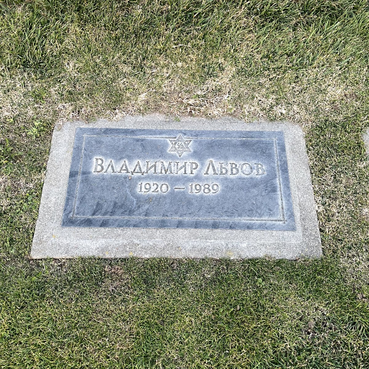 Graves, Mostly Colma tweet media