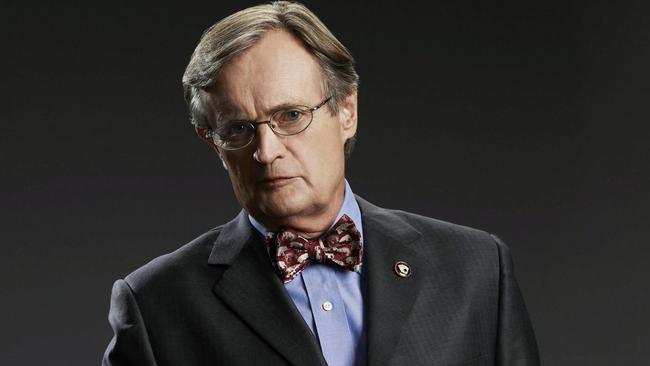 viewmaxar's tweet photo. 🟠 Lo Último: murió el actor David McCallum a los 90 años.

Reconocido entre otros papeles como Illya Kuryakin en #ElAgenteDeCIPOL y el Dr. Ducky en #NCIS.

Nuestro saludo a sus seres queridos y nuestro reconocimiento a un actor que dejó su huella en la TV a nivel mundial. QEPD https://t.co/4TO7Ndikli