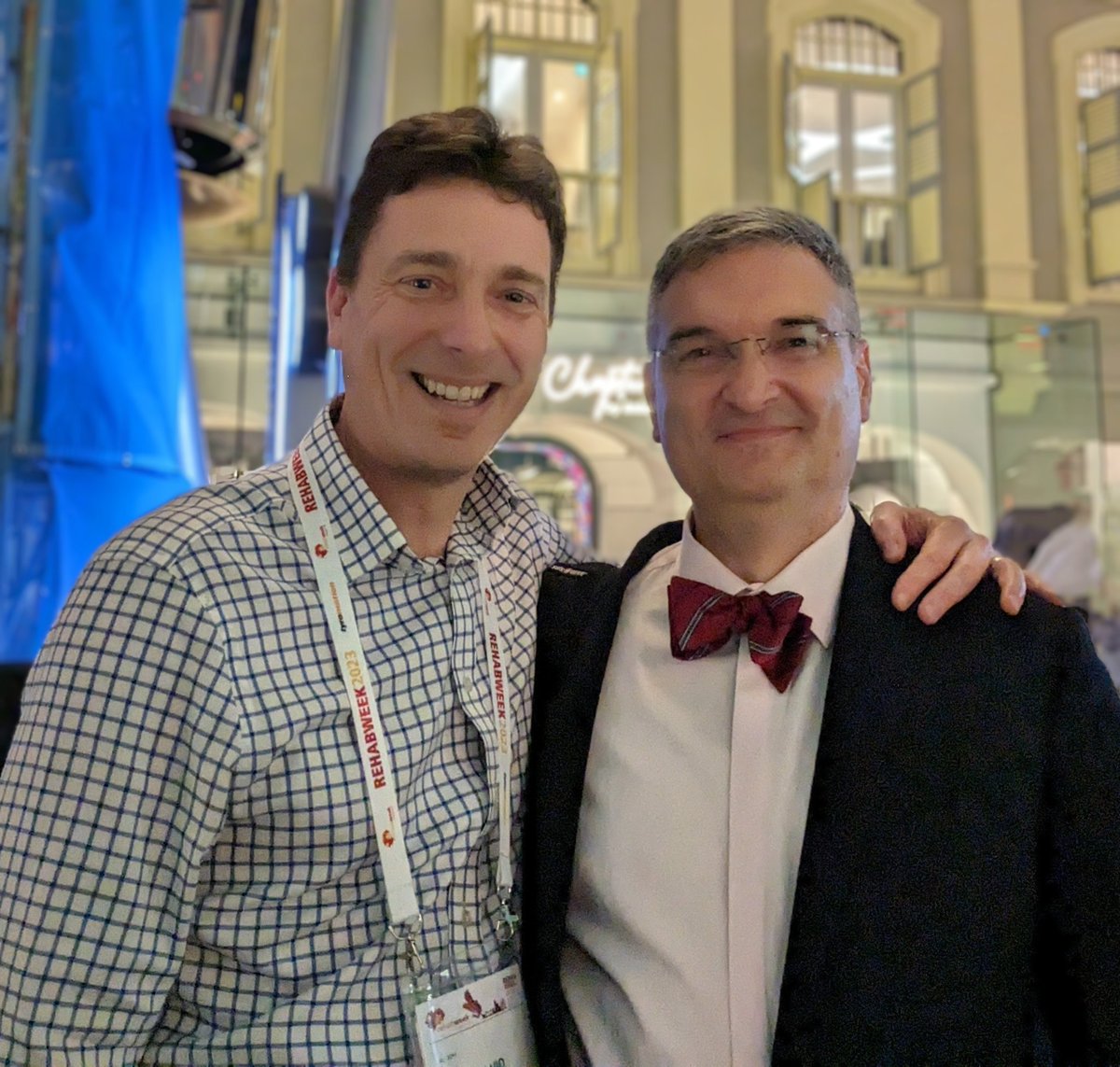 DavidHobbs08's tweet photo. I first met @MilosRPopovic back in the late 90's, when I was an intern in #Toronto. We met again in 2003 during my #ChurchillFellowship. Always kind & giving of his time, brilliant researcher & great person. 20 yrs later we meet at #RehabWeek23
@KITE_UHN @bme_uoft @REL_Toronto https://t.co/2uqvaDnvY7