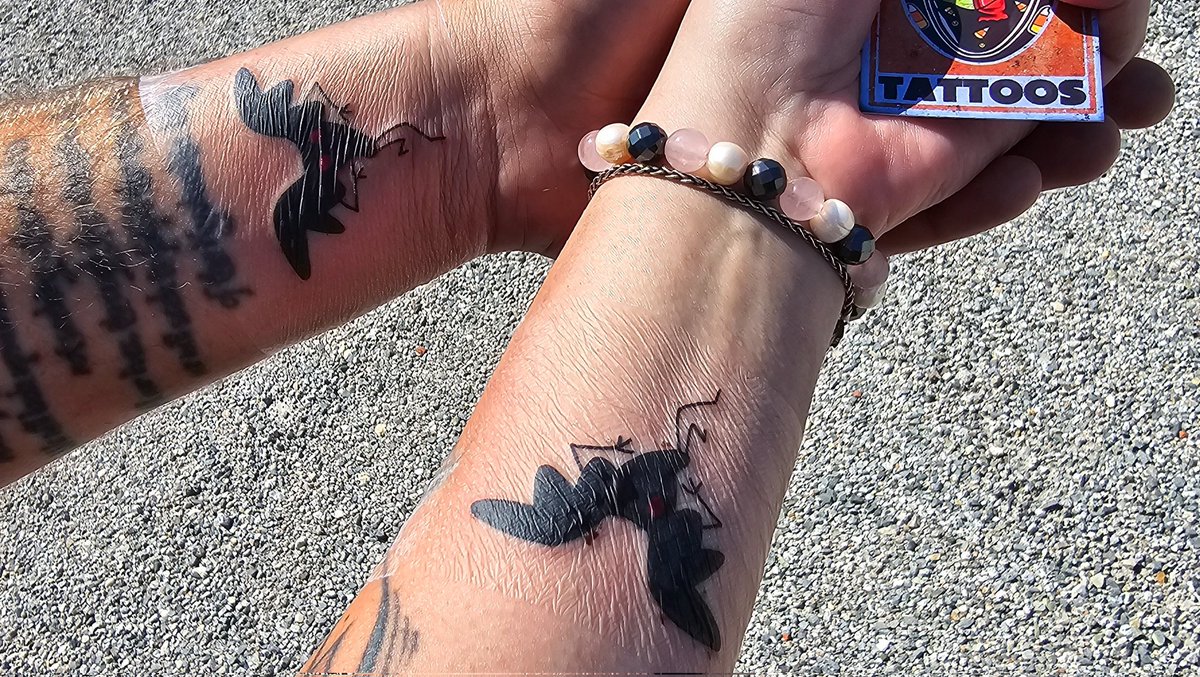 NickyStyx's tweet photo. Please support my GoFundMe campaign: https://t.co/FEkOuVL6ZH #GoFundMe

I finally got to spend 22 days with the love of my life, but finances and legality pulled us apart again. Please, if you can, consider reading a part of our story and maybe donating to help us be together ♡ https://t.co/JHjqExRSeK