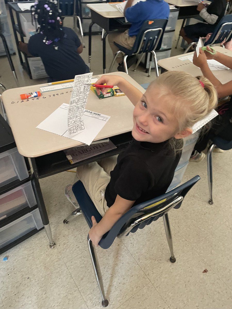 AlexanderEle900's tweet image. 📚 Our students are hard at work in class today, not just on academics, but on being great friends too! 🤝✏️
They are learning valuable lessons in empathy, kindness, and the power of friendship. 🌟❤️ #FriendshipMatters #SocialSkills #ClassroomLearning