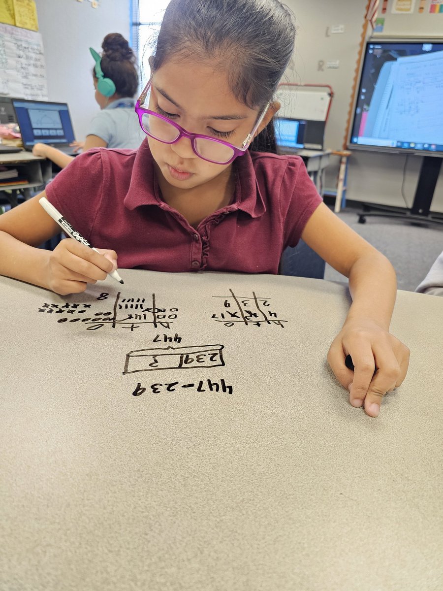 MsSandtotheoval's tweet image. "Subtraction is fun, Subtraction is fun...that means take away, that means take away"🎶 Putting our subtraction, bar models and UPS strategy into action ❤️ #Bobcatbusiness #Mathfun #OneteamOnegoal @BriannaPagala @ajbushelem @AliefISD