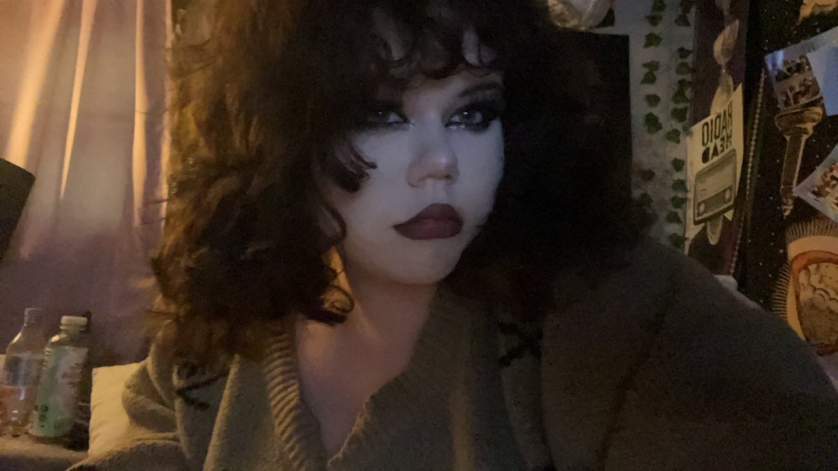 me when i finally start embracing my natural hair AFTER YEARSSS