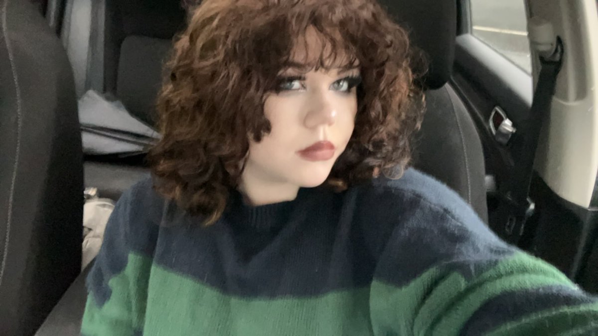 K0riiko's tweet photo. me when i finally start embracing my natural hair AFTER YEARSSS https://t.co/EmZTWz4gJZ