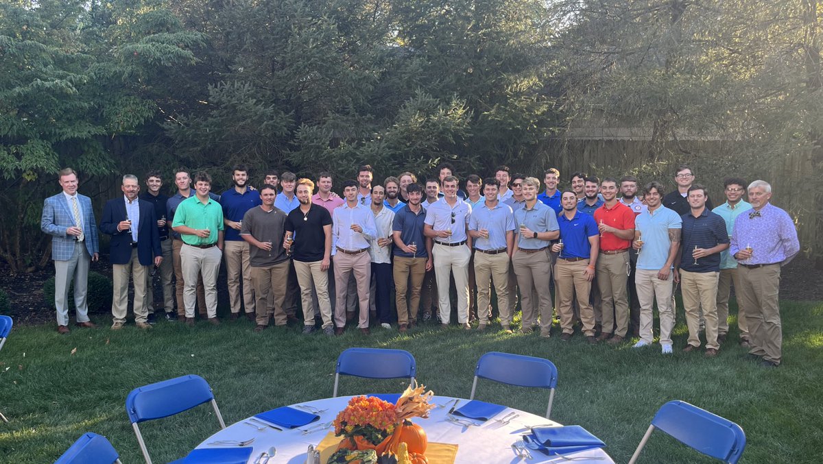 MidwayUBaseball's tweet image. Had a great time and wonderful meal with our Midway University President Marsden and his wife! We appreciate them having us over and honoring the 2023 RSC Champions! #Team7 #Roots