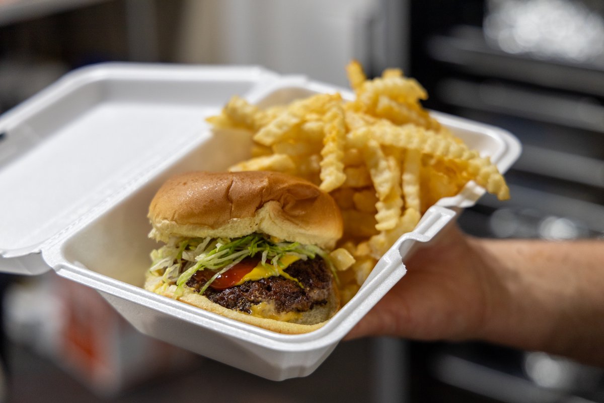 Kentucky Living tweet media