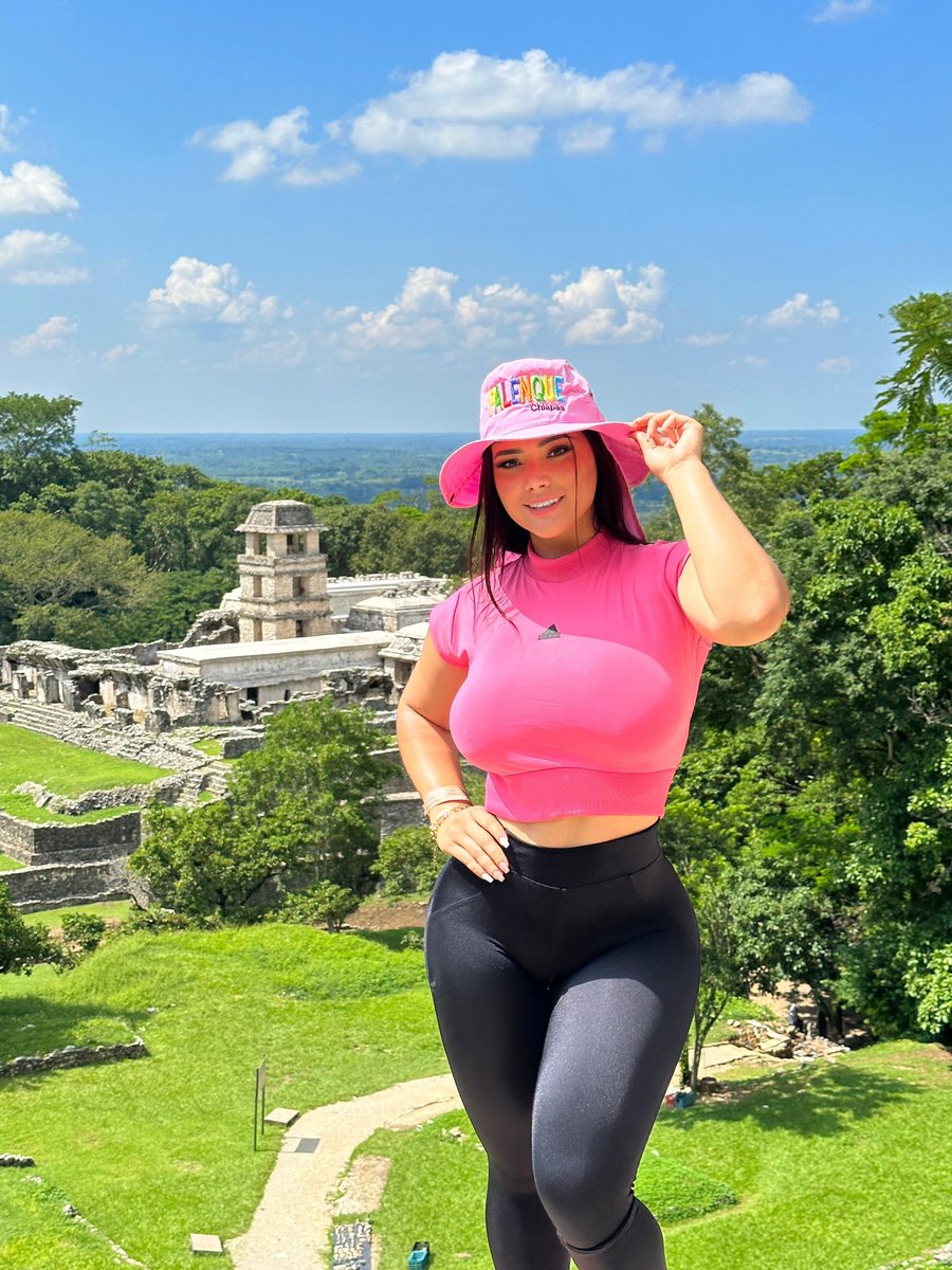 ashleycarolps's tweet photo. Palenque 🗿.. Quede enamorada 🥰 https://t.co/27RaHdl2ET