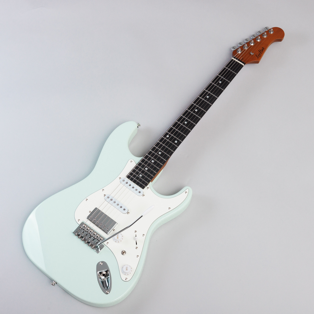 shimamuramusic's tweet image. 【9月29日(金)発売】 #LaidBack LSE-3H 
SSH配列ピックアップによる幅広いサウンドバリエーションが特徴。快適な演奏性のスタンダード・モデルが登場！
shimamura.co.jp/originalbrand/…